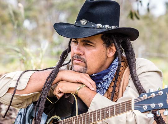 Maui Sunday Market celebrates anniversary with big performances
